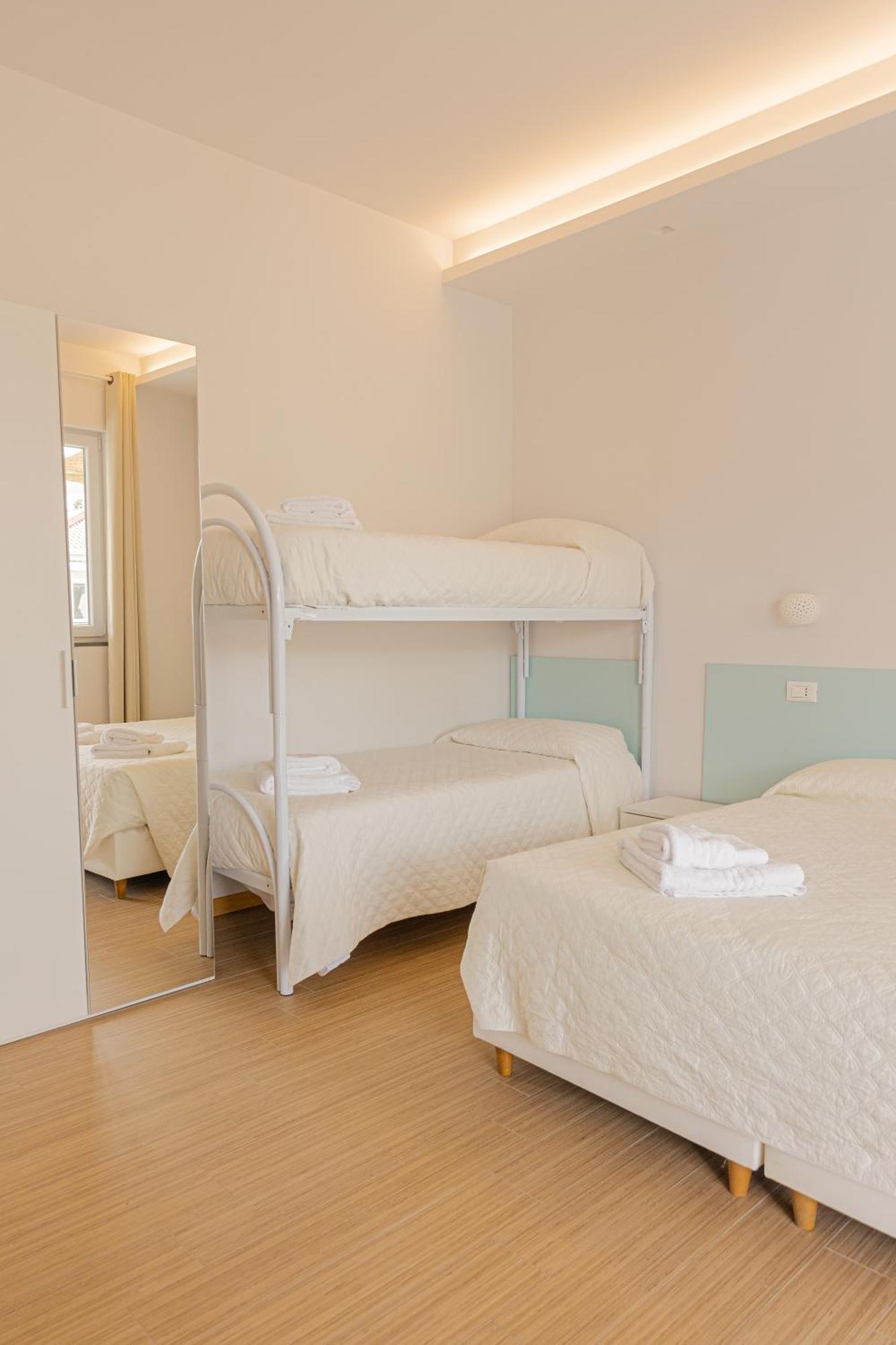 Acqua Di Venere Hotel 4*